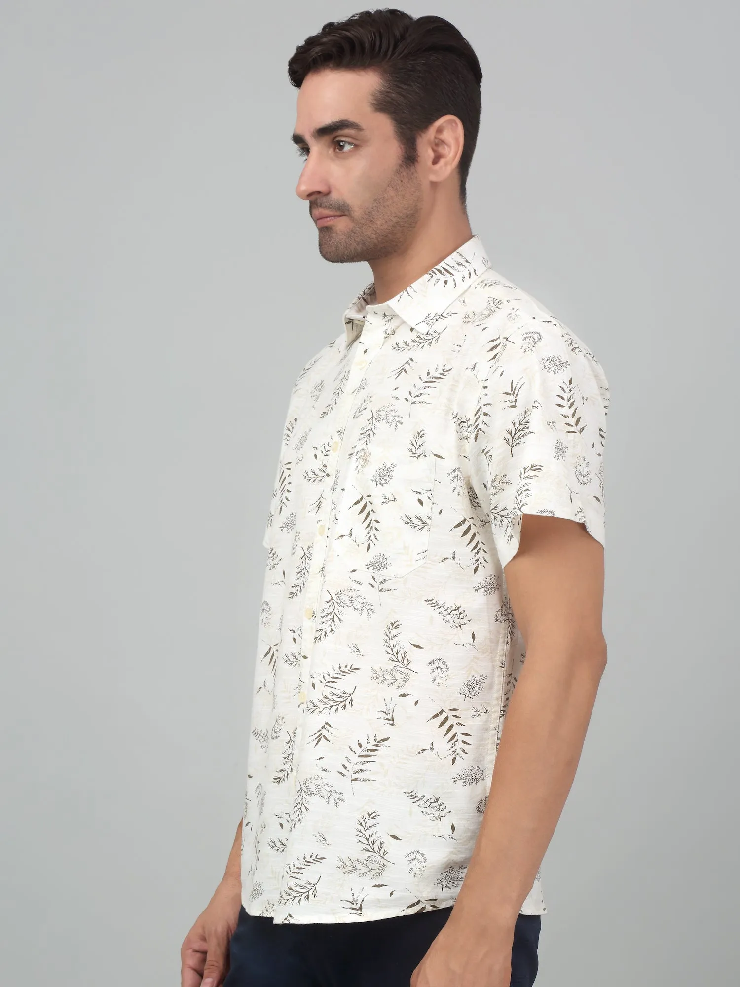 Men's Cream Casual Floral Print Half sleeve Shirt