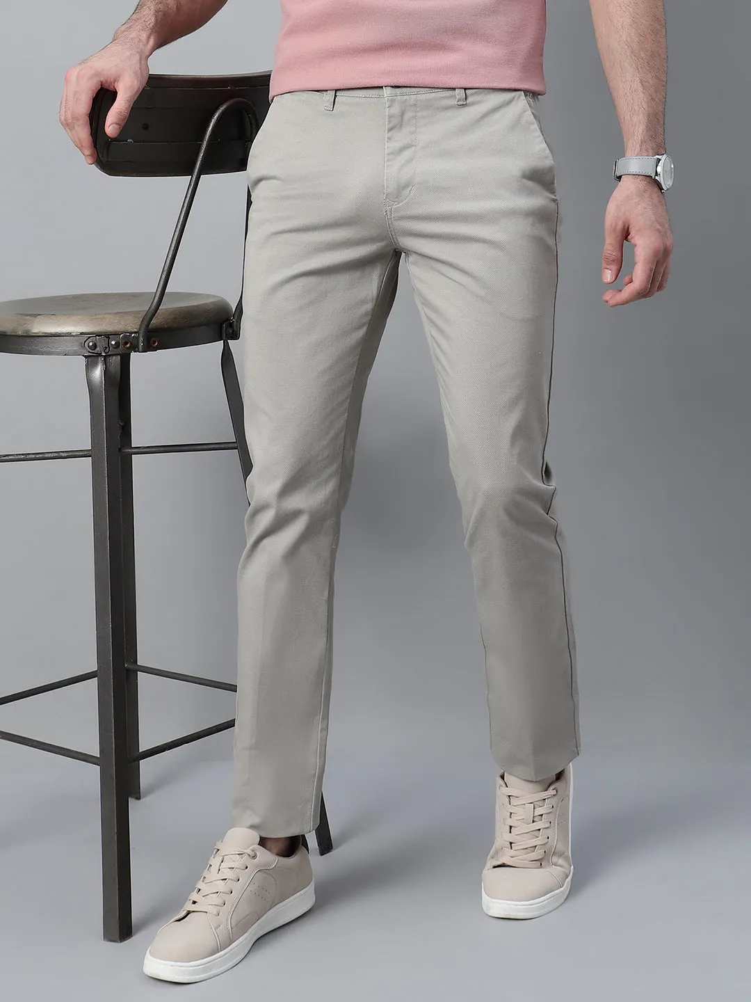 Men's Ivory Self Design Non-Pleated Stretchable Casual Trouser