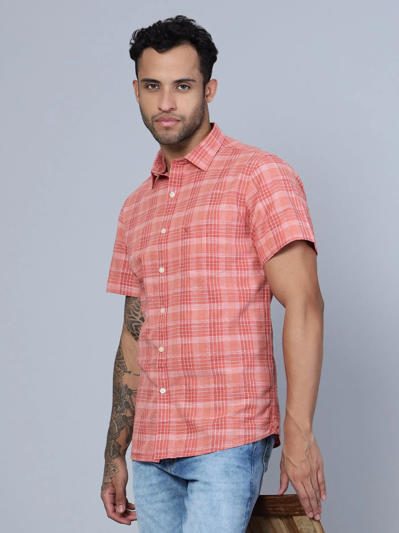 Men's Red Casual Medium Checks Half Sleeve Shirt