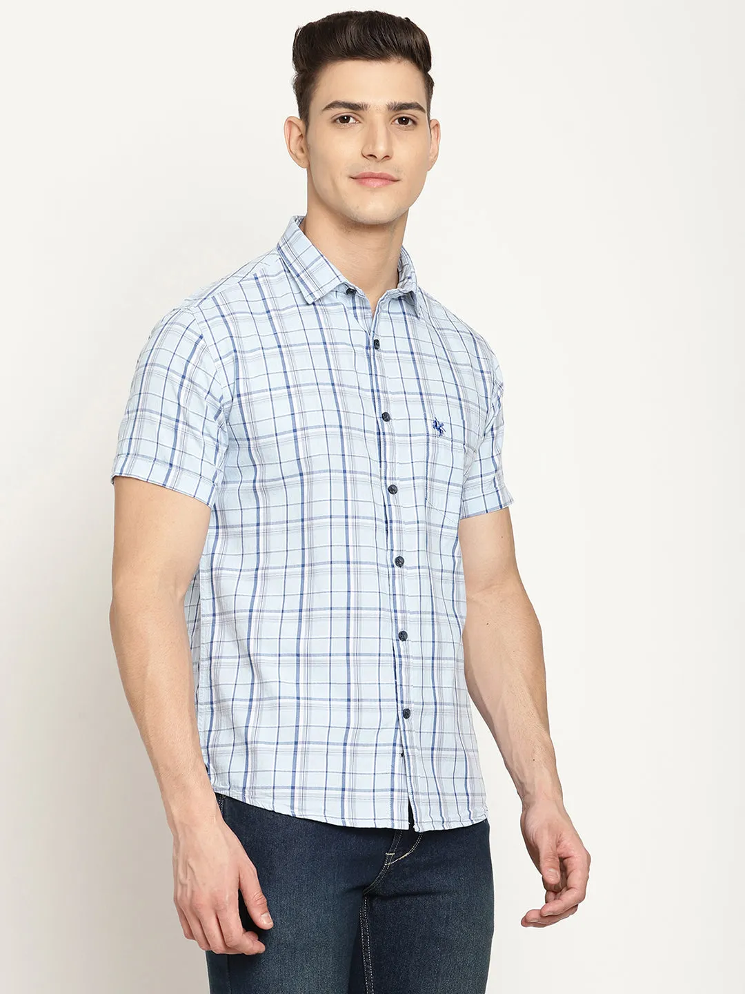 Men's Sky Blue Casual Medium Checks Half Sleeve Shirt