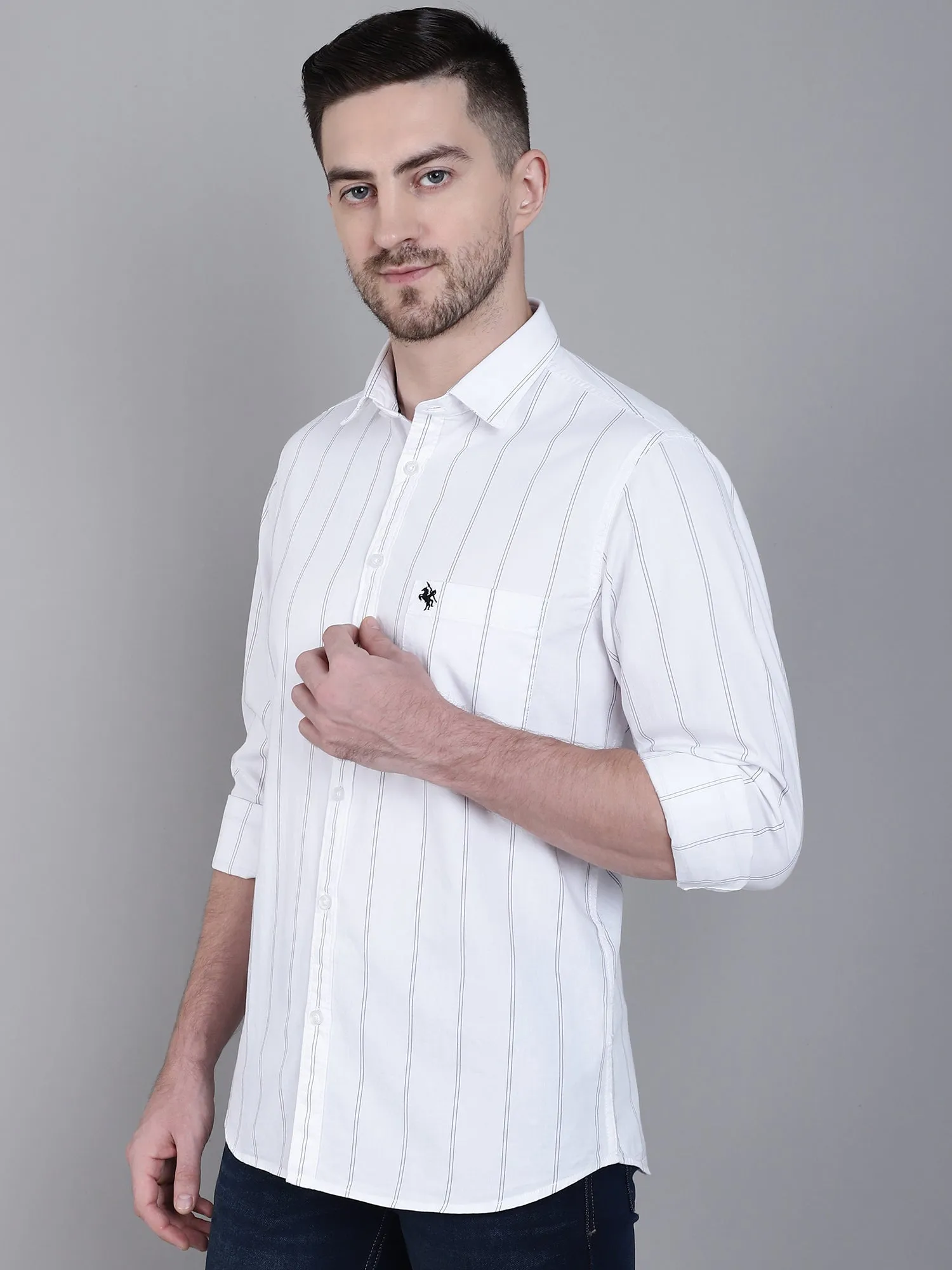 Men's White Casual Narrow Stripe Full Sleeve Shirt