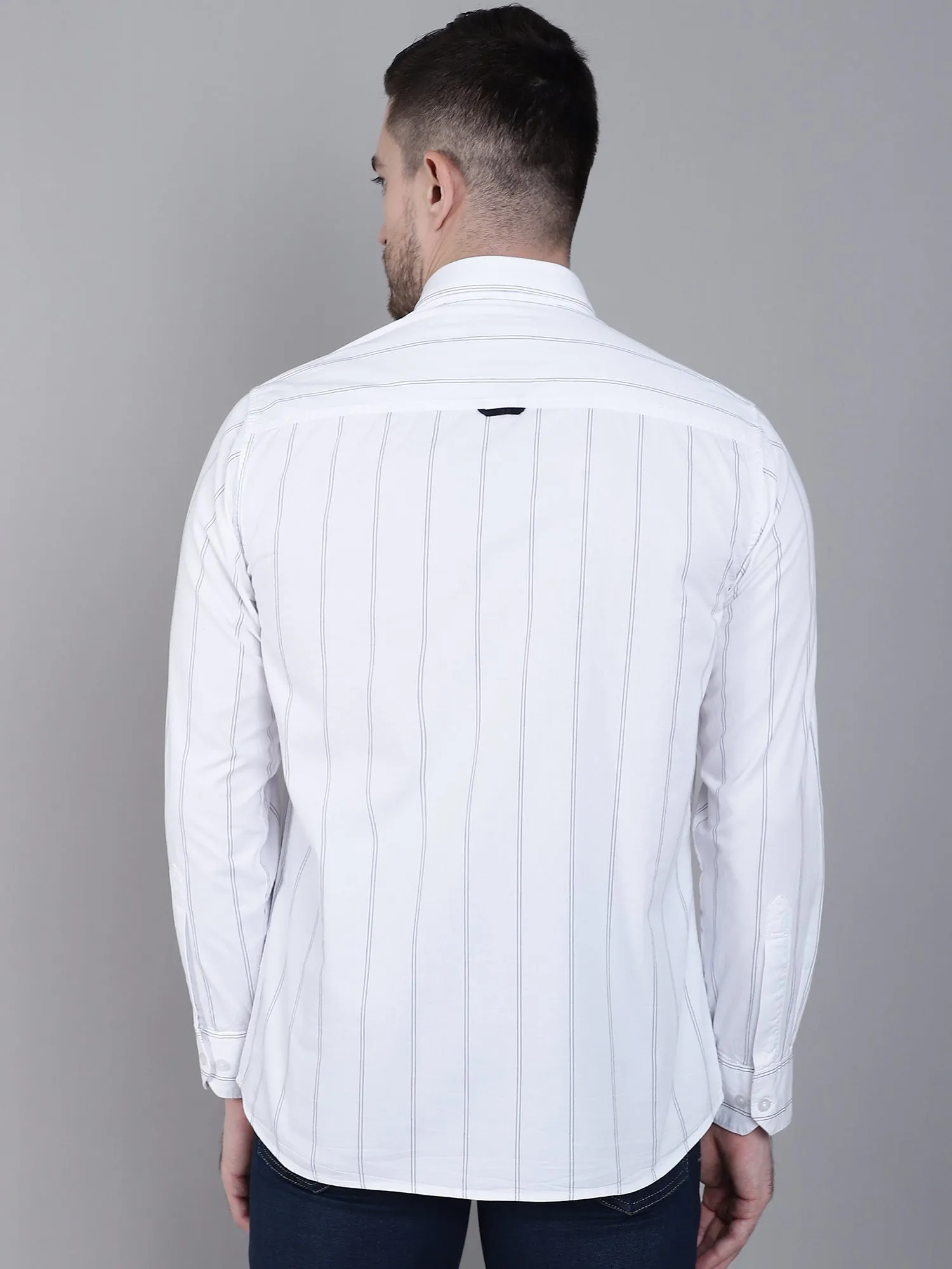 Men's White Casual Narrow Stripe Full Sleeve Shirt