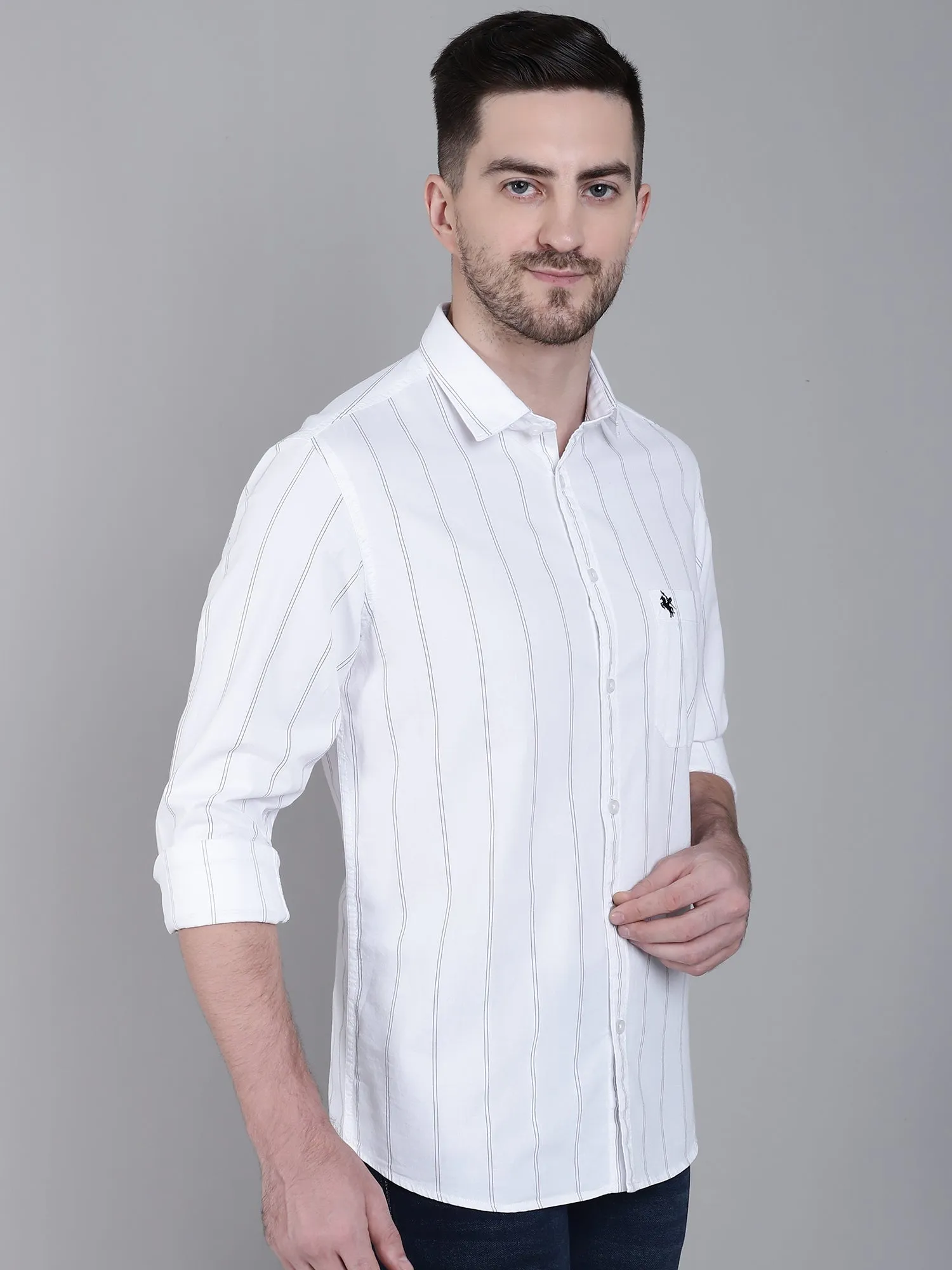 Men's White Casual Narrow Stripe Full Sleeve Shirt