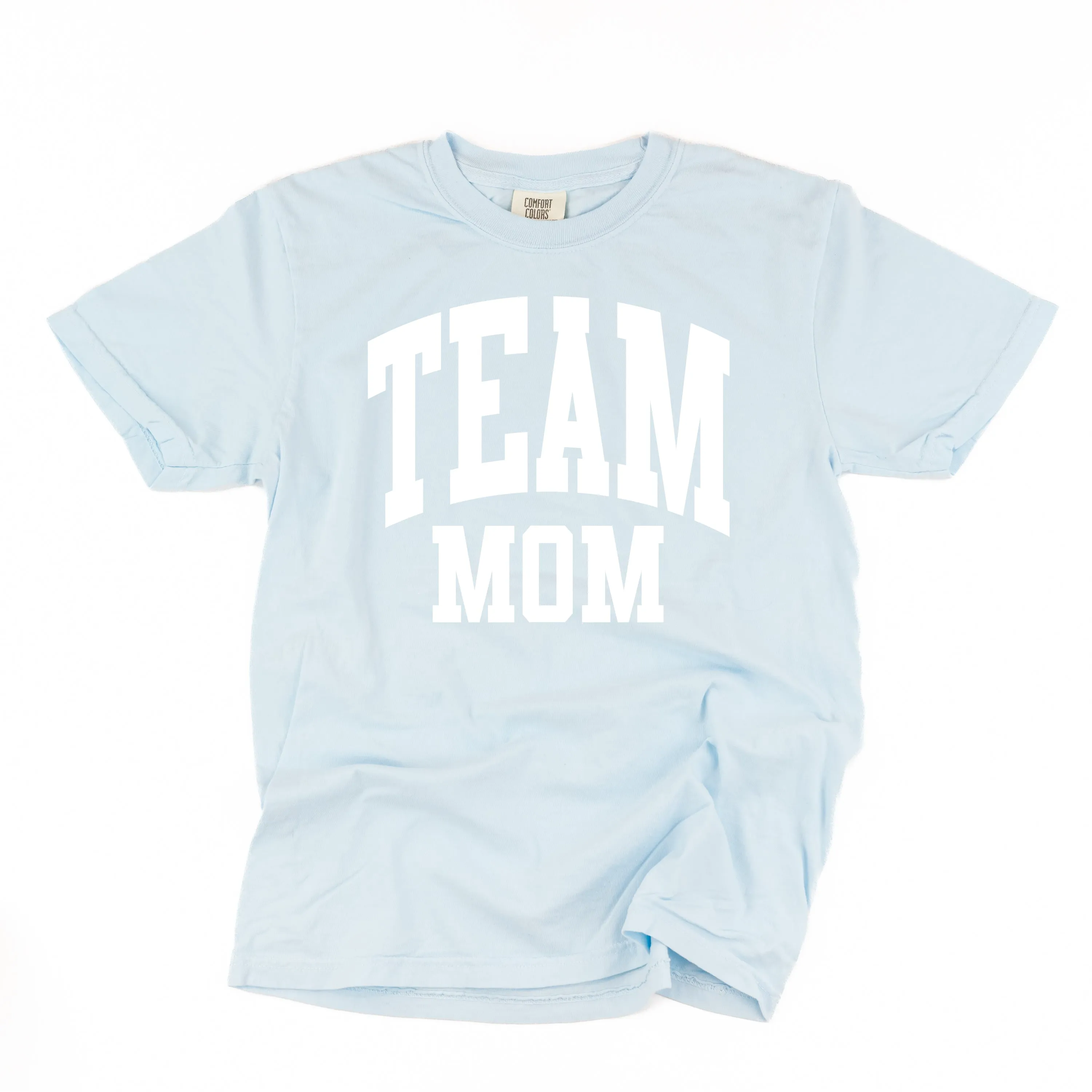 Varsity Style - TEAM MOM - SHORT SLEEVE COMFORT COLORS TEE